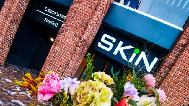 Doctor SKiN - Beauty through Science - Doctor SKiN