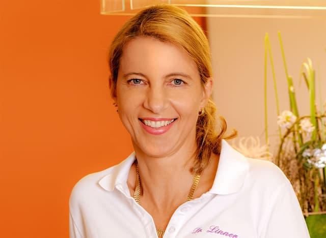 Dr. Alexandra Linner
