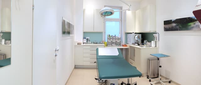 Moderne Ordinationsräume in der Ordination von Doz. Dr. Sonja Radakovic in 1070 Wien