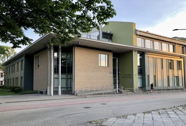 Par VENTSPILS poliklīniku