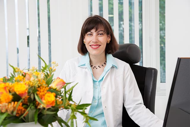 Dr. med Suzan Artik Fachärztin für Dermatologie und Allergologie