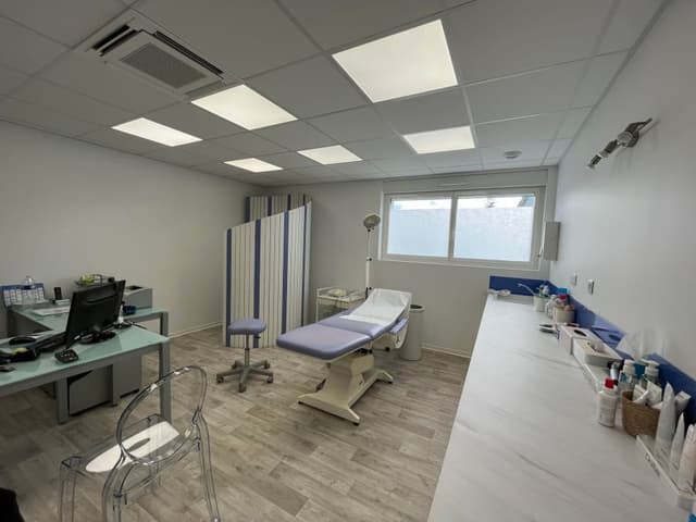 Illustration 2 - Voir la galerie d'images