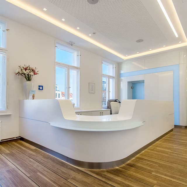 Informationen, Sprechzeiten und Behandlungsräume unserer Praxis in Berlin-Mitte.