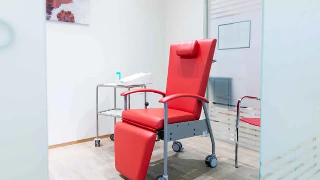 Blutentnahme im Dermatologie Zentrum Olten