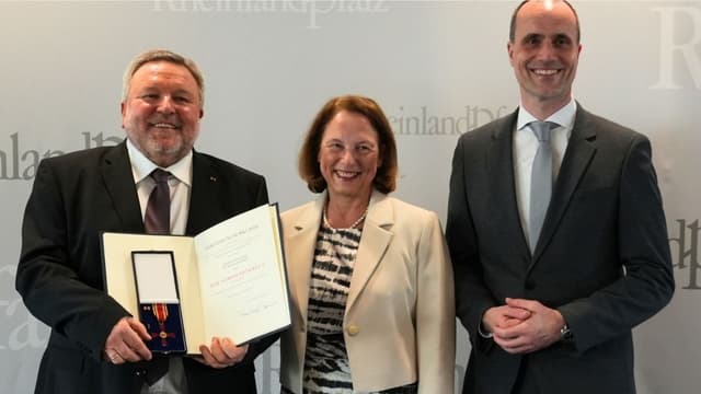 Bundesverdienstkreuz für Professor Hardt